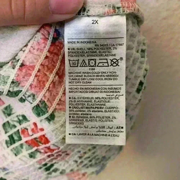 Floral tie strap Old Navy Tank sz 2x plus size flowers flowy smocked summer - Picture 6 of 6